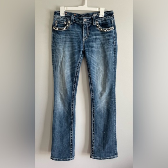 Miss Me Mid-Rise Boot Cut Denim Jeans with Rhinestone & Pearl Horse Shoe Pockets - Picture 8 of 9